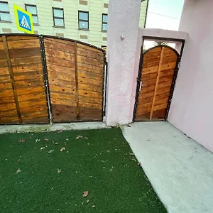 Porta Pink Apartament